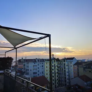 Skyline In Citta Studi A 1 Minuto Dal Metro Con Terrazzo Wi-fi E Netflix Milán
