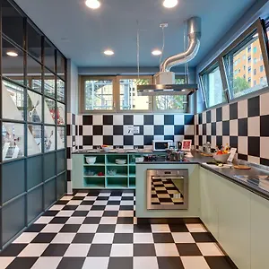 Meininger Lambrate Hostal